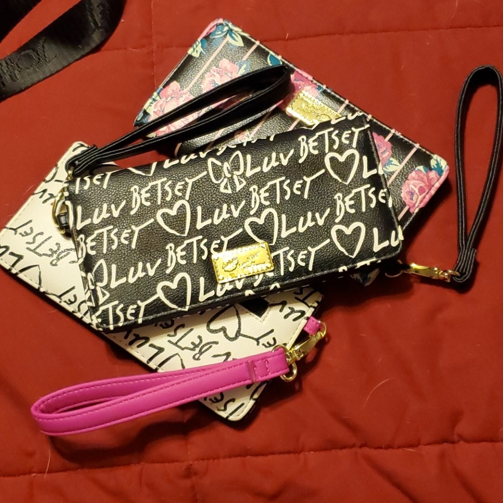 Betsey Johnson billfold wallet with wristlet